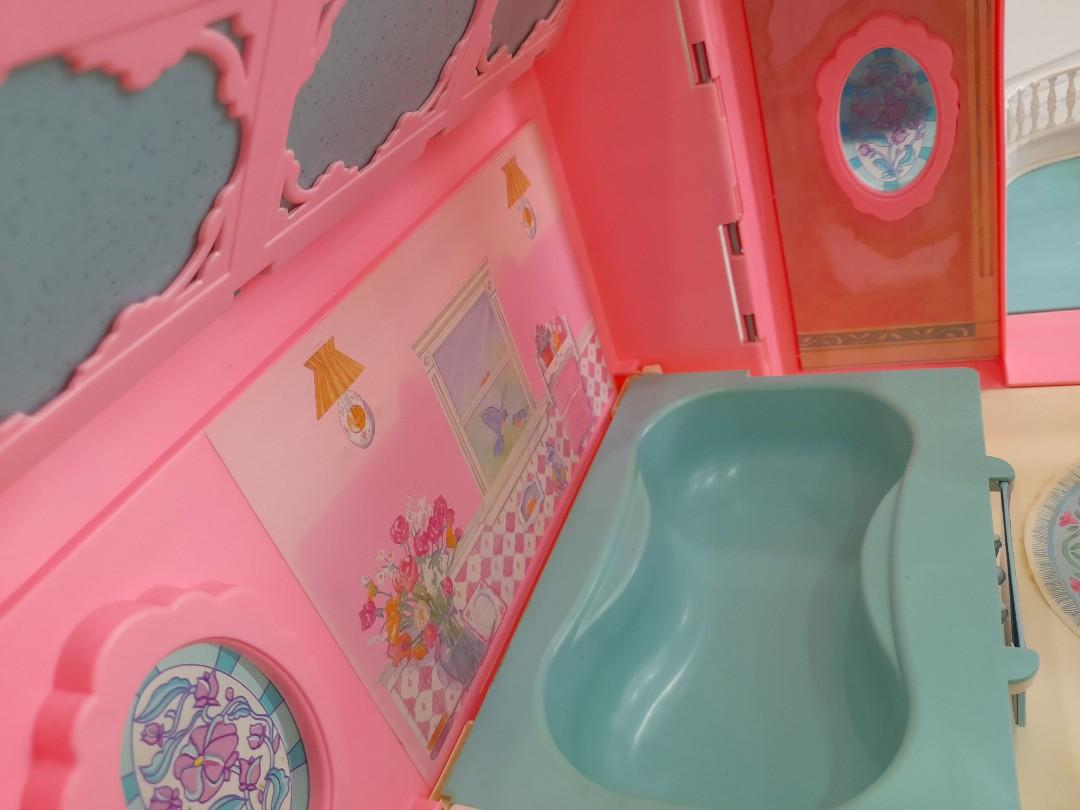 Barbie dream house 1999 on sale