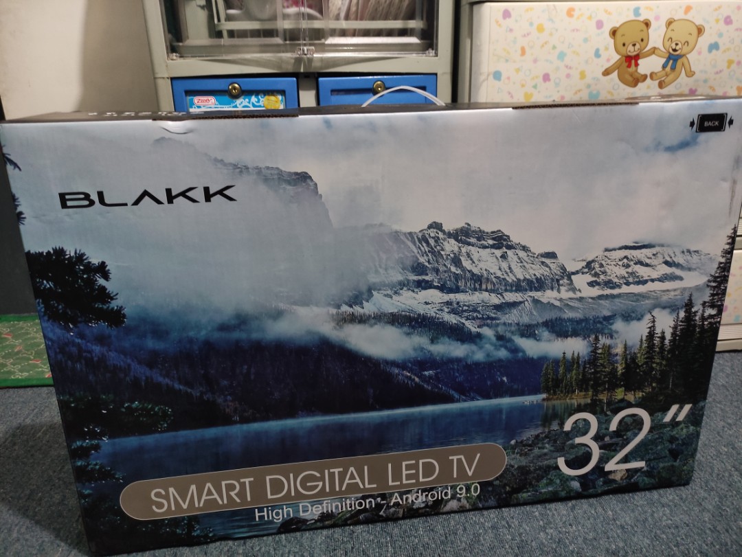 BLAKK 32 SMART DIGITAL LED TV TV Home Appliances TV 