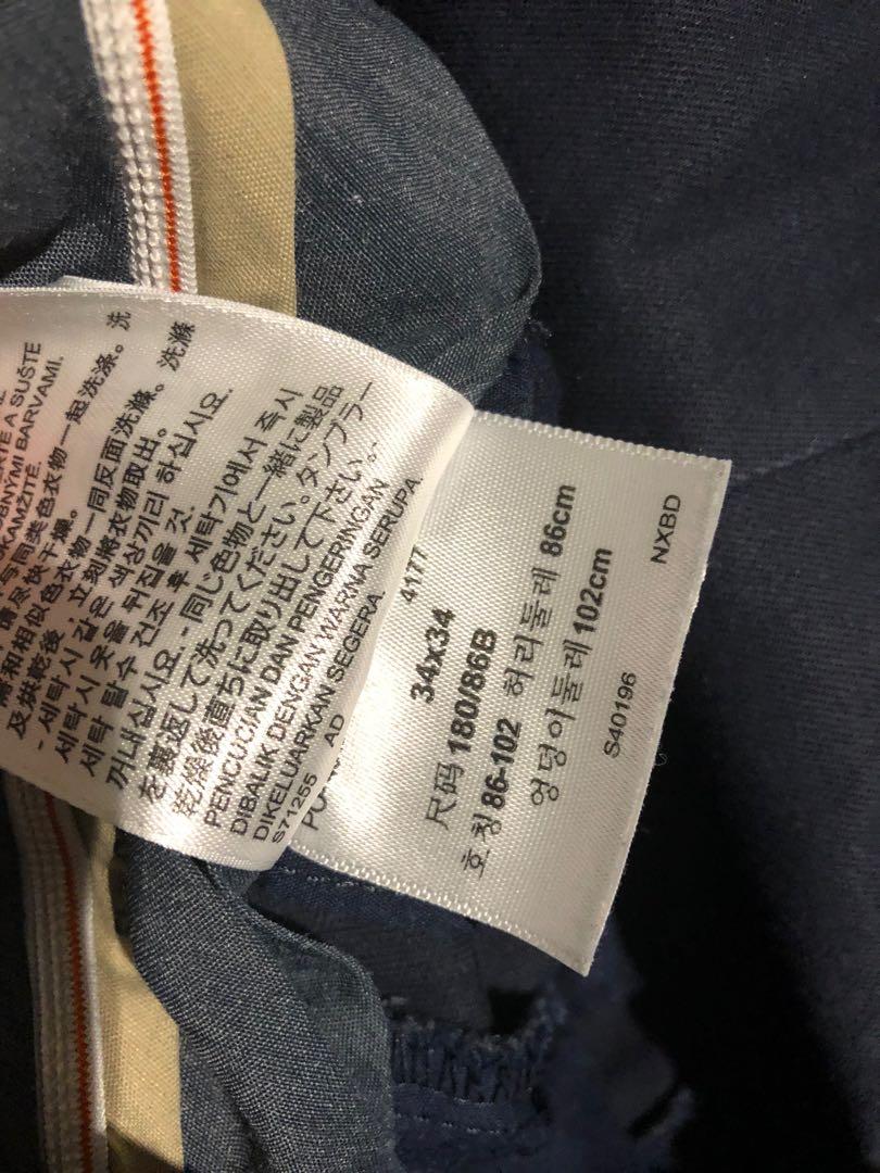 S40196 dockers sales
