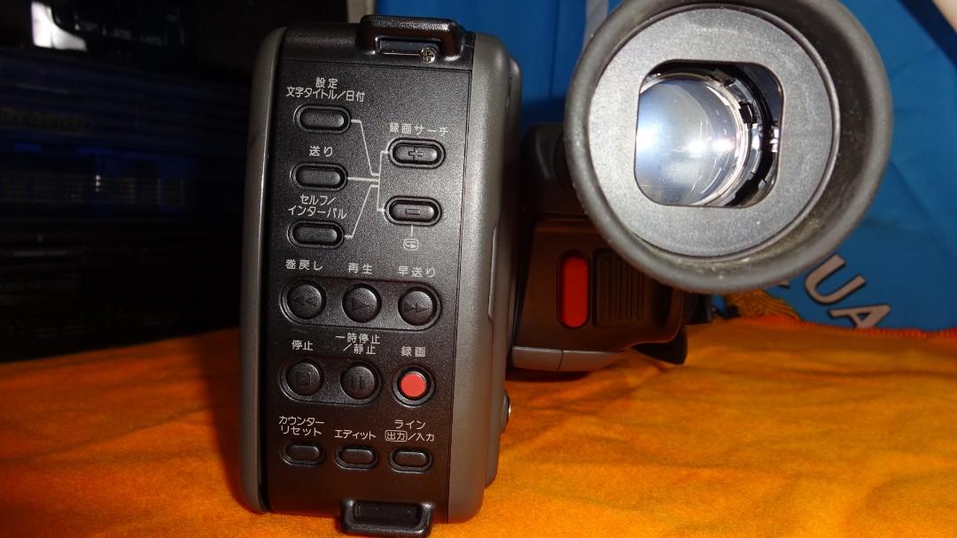 Canon H800 Hi8 Video Camera Recorder (Category: Video Cameras) located in Paranaque City. Submitted by kutoi.ancheta (Listing ID 1130620037, Image 2). Description: Canon H800 Hi8 Video Camera Recorder https://global.canon/en/c-museum/product/8mmvc331.html ₱1500 condition: For display, collection purposes! as is only! defects included! no warranties! 🛑 no charger 🛑 canon battery pack bp-e722 included pm for inquiries... #canonvideo #h800 #hi8.