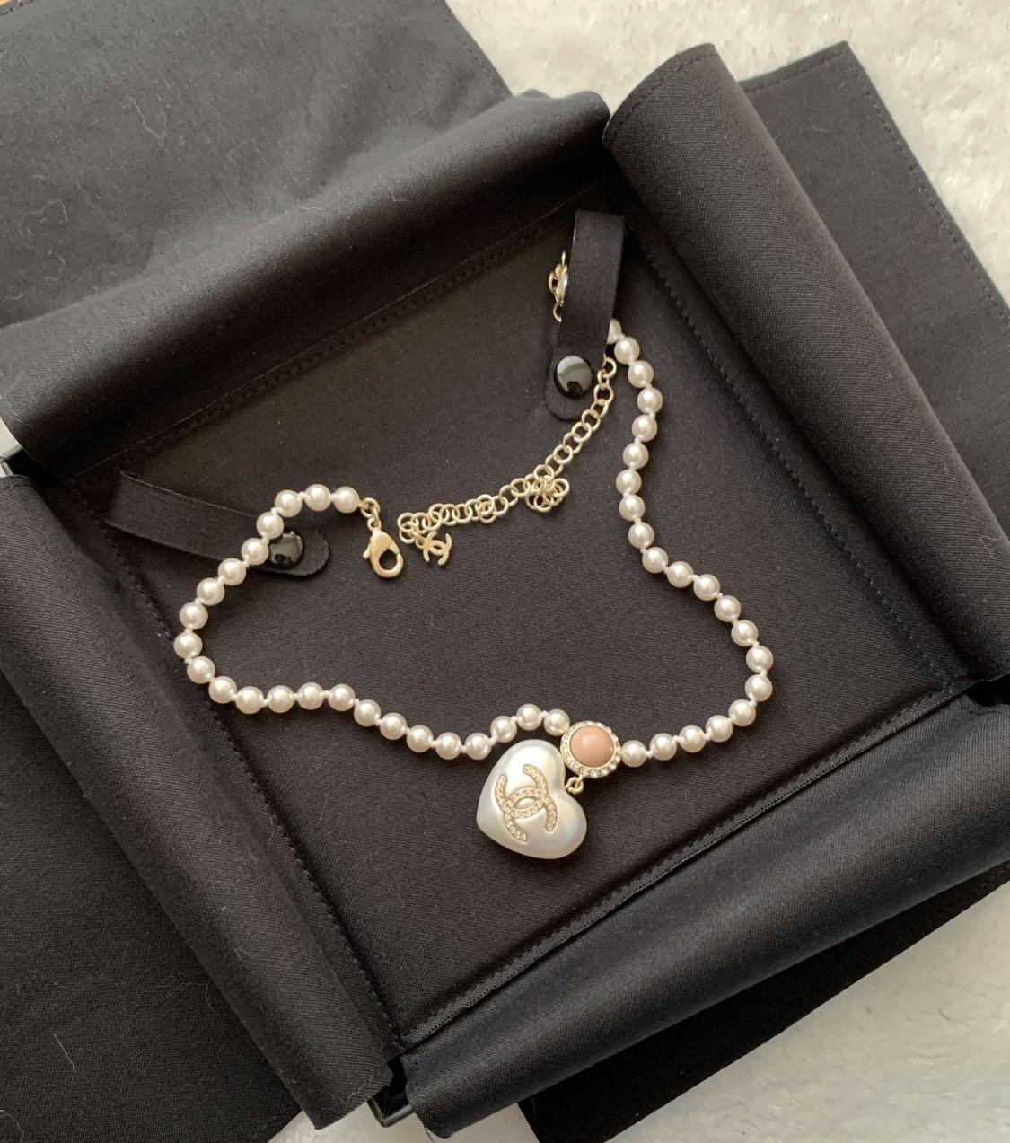 Chanel pearl heart necklace