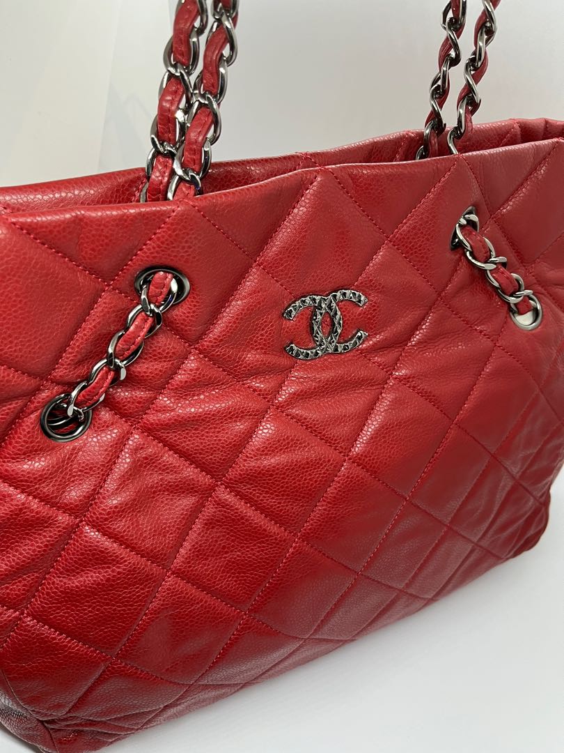 chanel red tote
