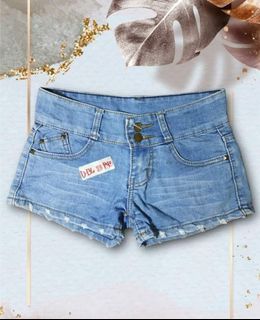 (Category: ) located in . Submitted by fab_shoppe (Listing ID 1130583651, Image 1). Description: .