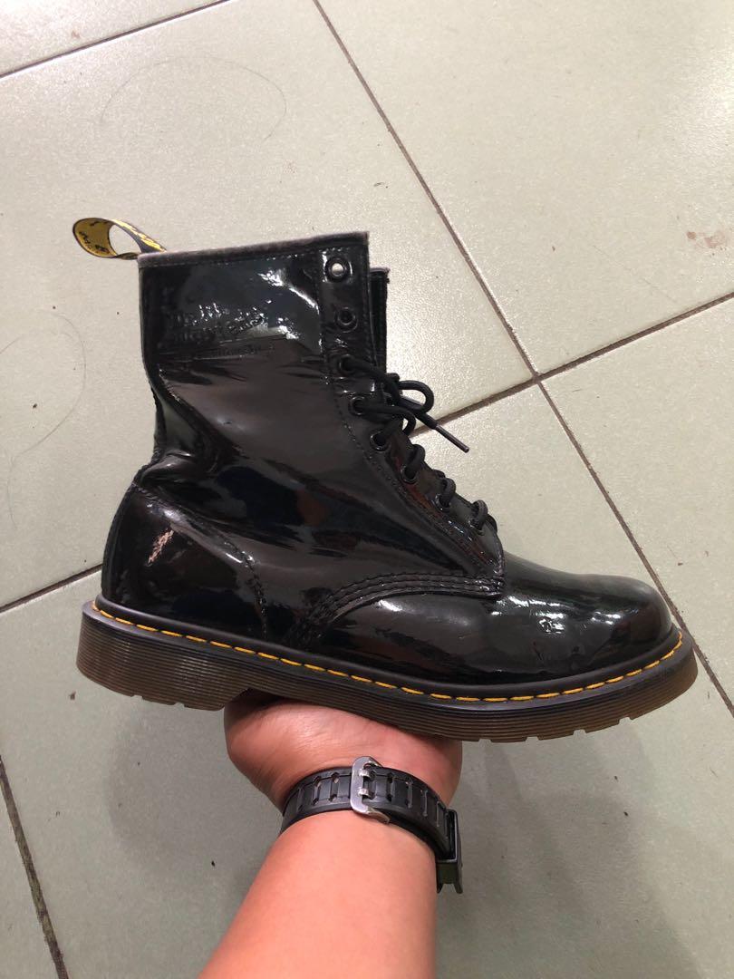 Dr. Martens DMs 1460 8-Eye Patent Boot 