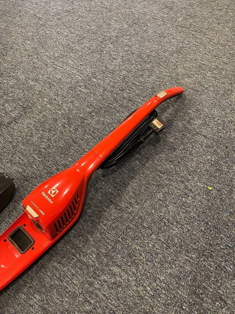 Electrolux EDYL35OR Dynamica Pro Corded Stick Vacuum Cleaner (800W