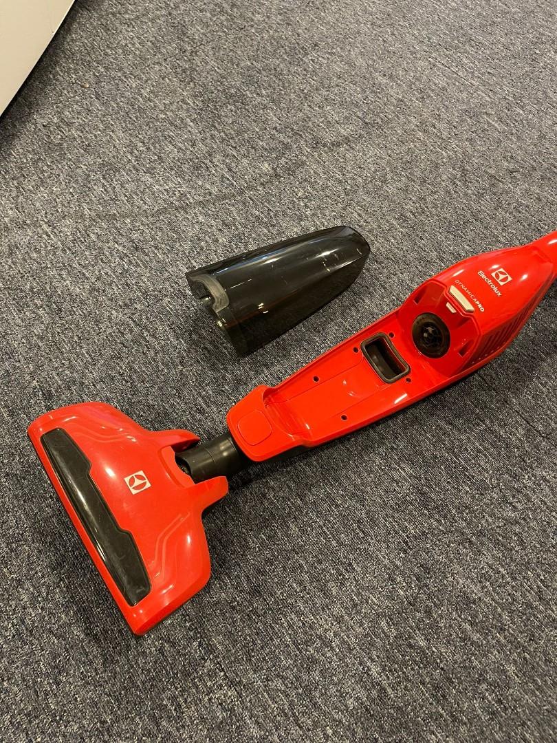 Electrolux EDYL35OR Dynamica Pro Corded Stick Vacuum Cleaner (800W), TV