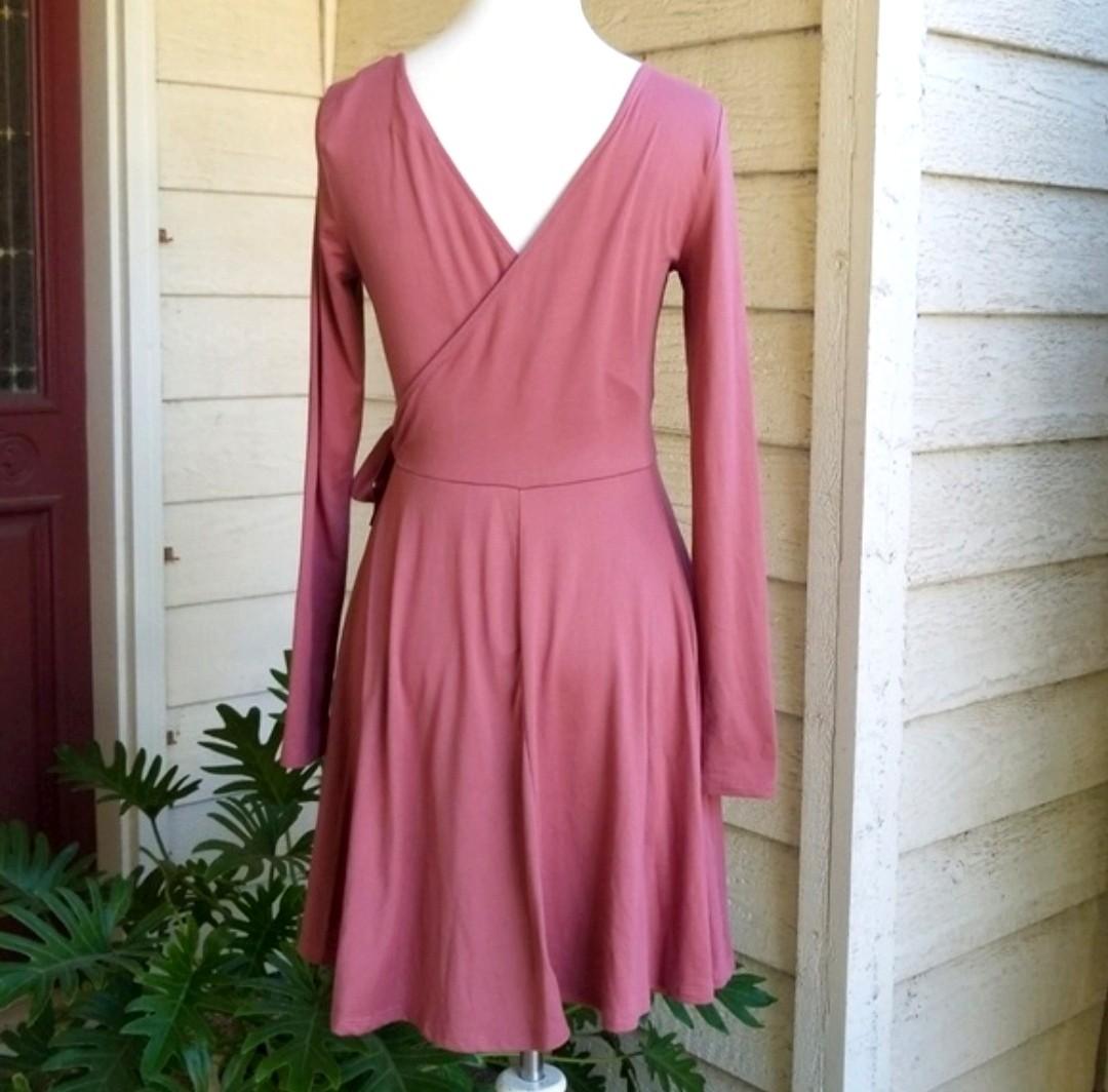 forever 21 pink wrap dress Light pink wrap mini dress