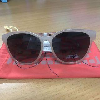 Fossil Sun Glasses