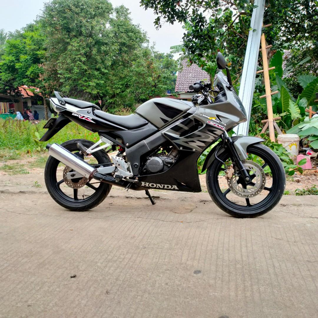 Honda CBR old 2005 Motor di Carousell
