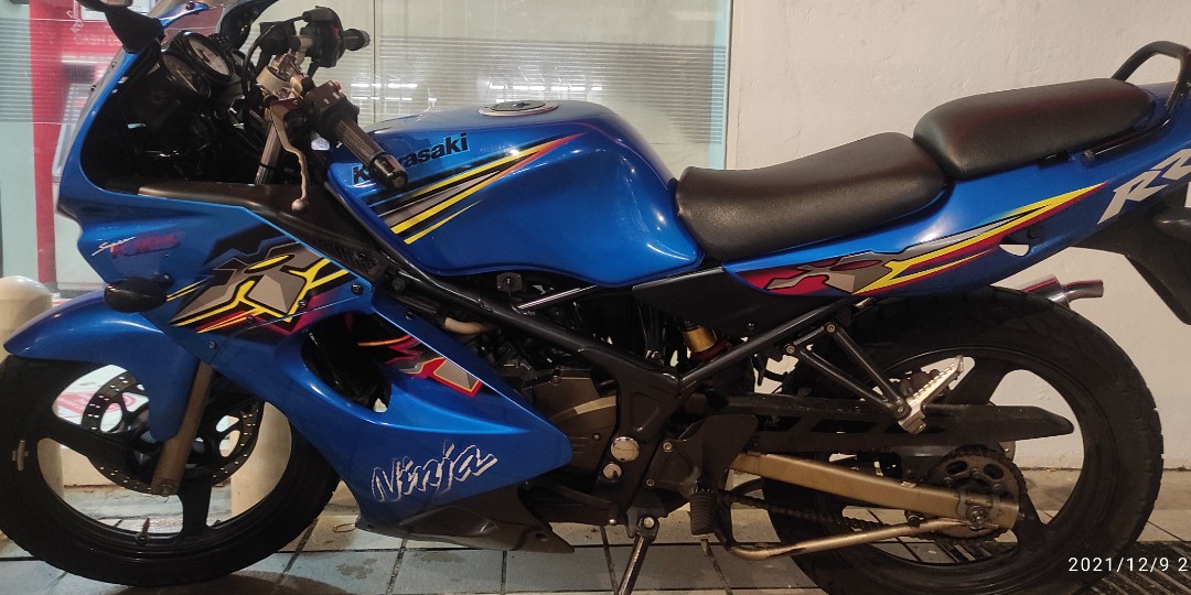 Kawasaki ninja rr150 deals