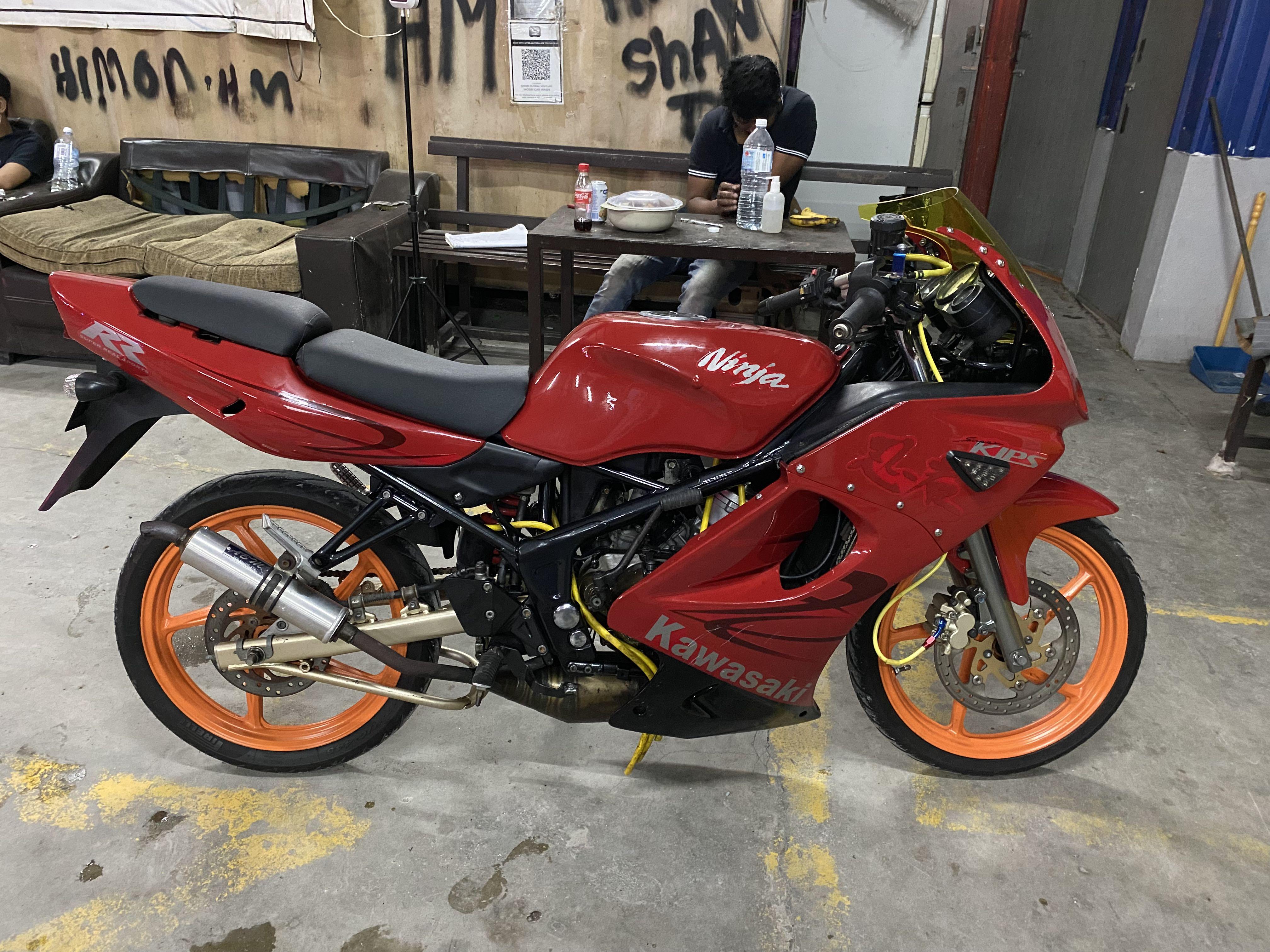 Rr150 kawasaki top