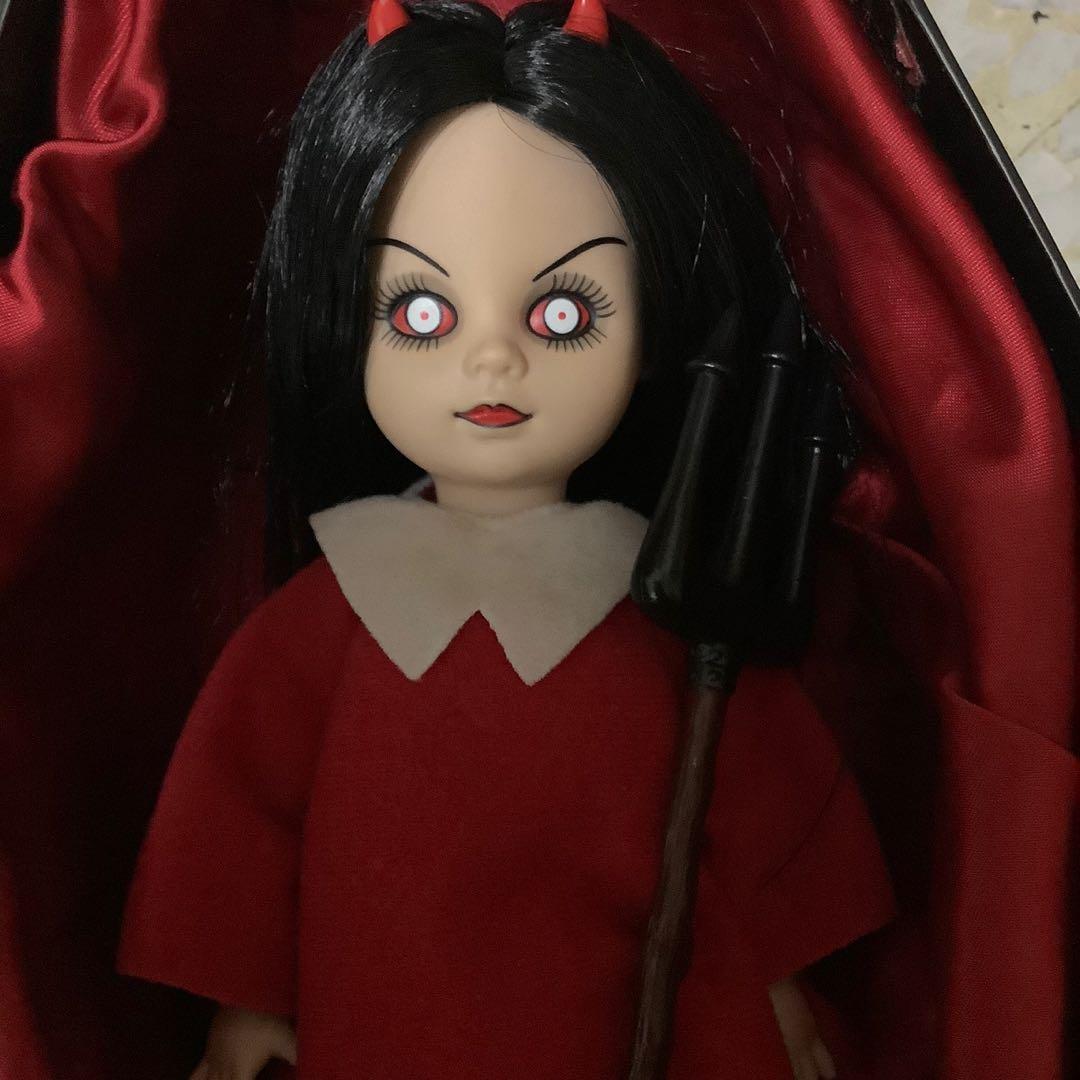 living dead dolls sin 復刻版です