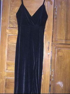 Mididress Black | Dress Hitam |Open legs dress