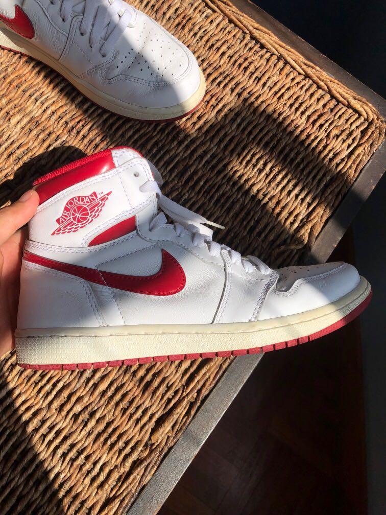 Nike Air Jordan 1 Retro High OG Metallic Red