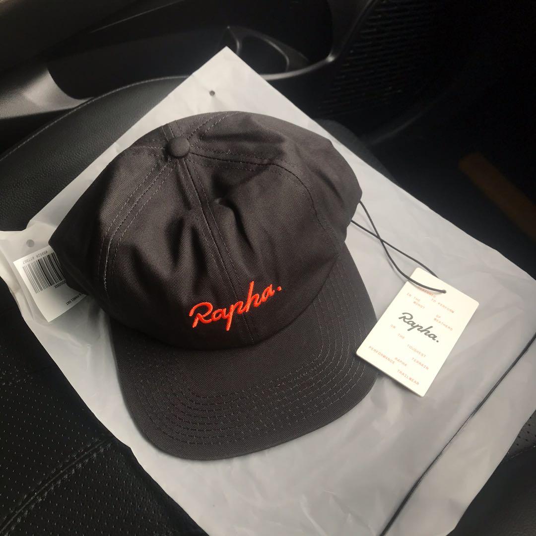Rapha cc cap (Category: Cap & Hats) located in Kuala Terengganu. Submitted by user_324 (Listing ID 1130462217, Image 2). Description: Rapha cc cap Cotton material New item Preorder 2-3weeks 4 colors available Rm260 inc postage Cod kuala terengganu Whatsapp 0145176421 Cycling roadbike mtb poc maap black sheep pas normal.