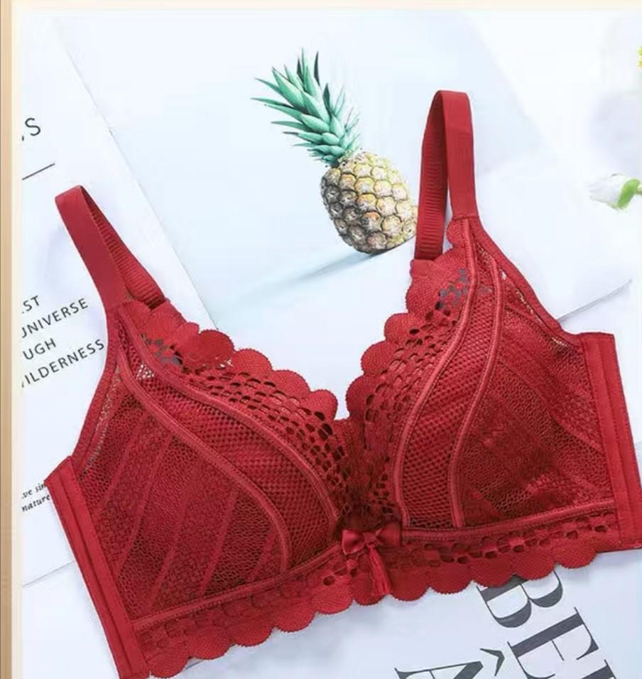 Brand new maroon color bra with 3 hooks, Women's Fashion, New Undergarments  & Loungewear on Carousell