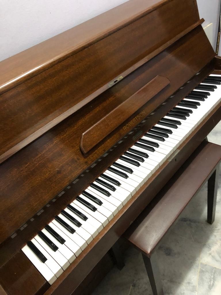 Robertson sales digital piano