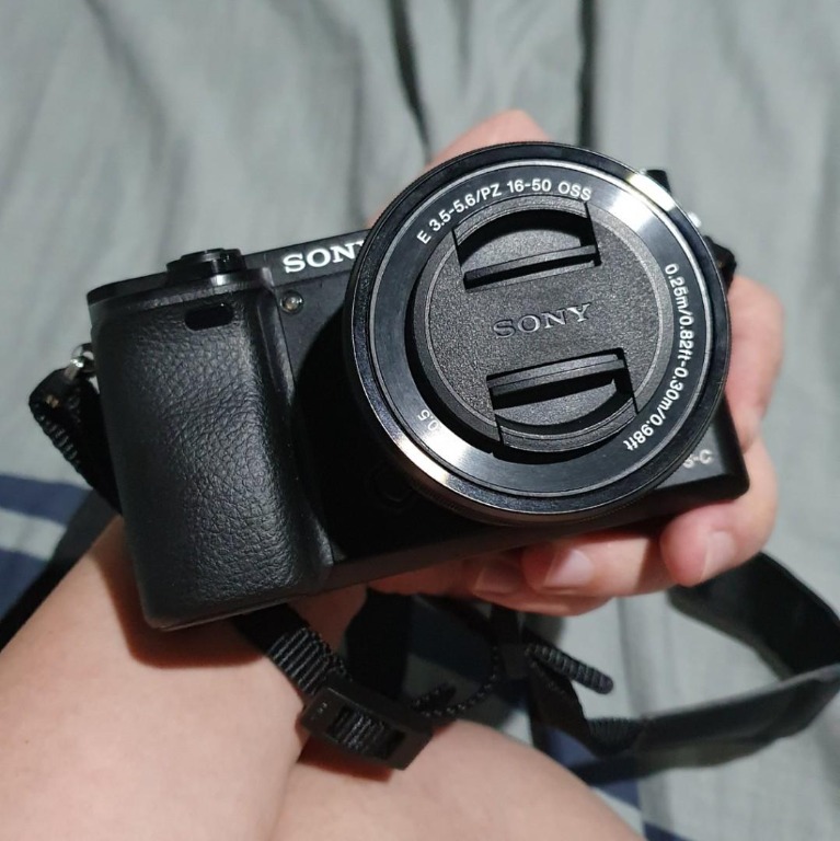 Sony Alpha a6000 Mirrorless Camera with 1650mm Lens Kit (plus Freebies!), Photography, Cameras