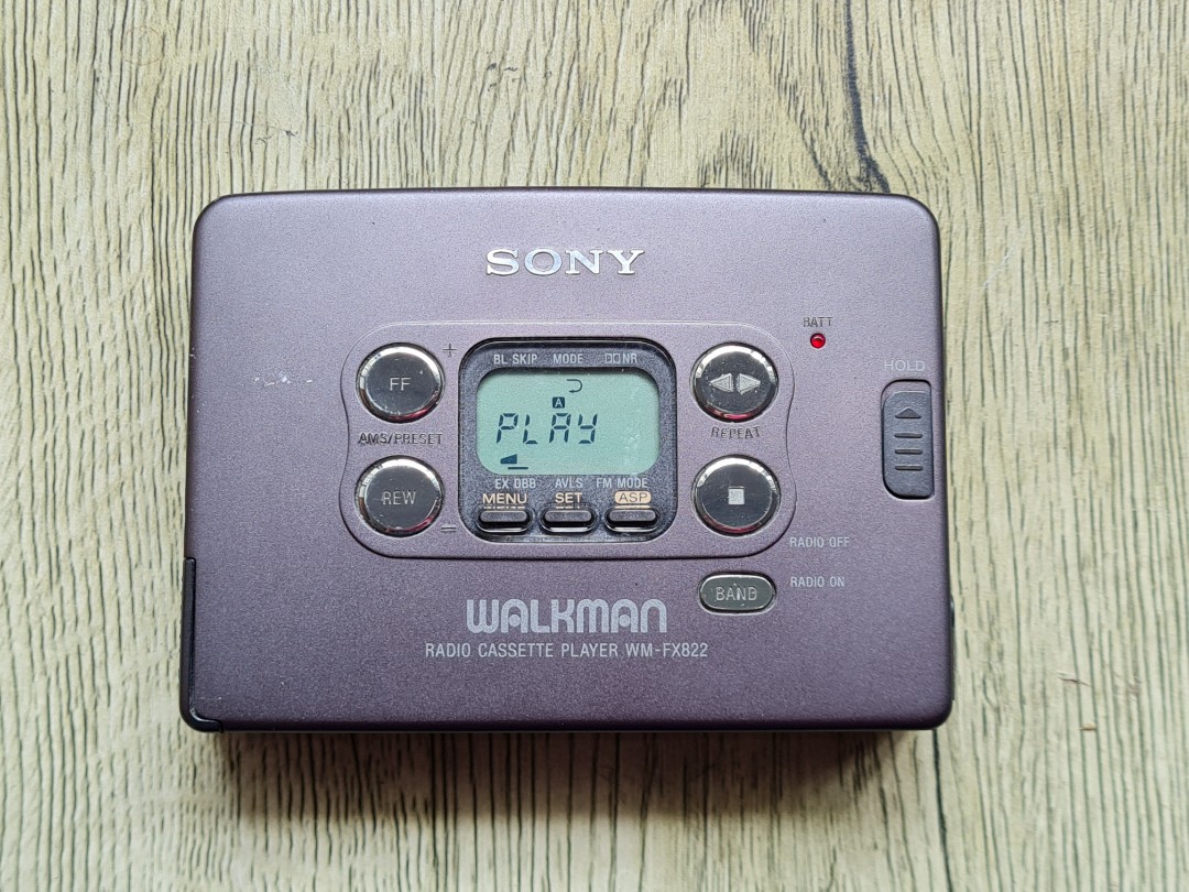 SONY WALKMAN WM-FX822 - ポータブルプレーヤー