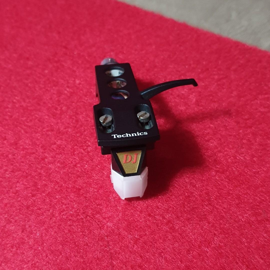 Technics EPC-U1200 DJ Cartridge & Stylus Needle (Category: Portable Music Players) located in Manila. Submitted by racz03 (Listing ID 1130480880, Image 1). Description: Technics EPC-U1200 DJ Cartridge & Stylus With Original Technics headshell Good Sound Quality Cartridge & stylus Needle is in Good Condition Jico Needle stylus Is also compatible with The Cartridge..