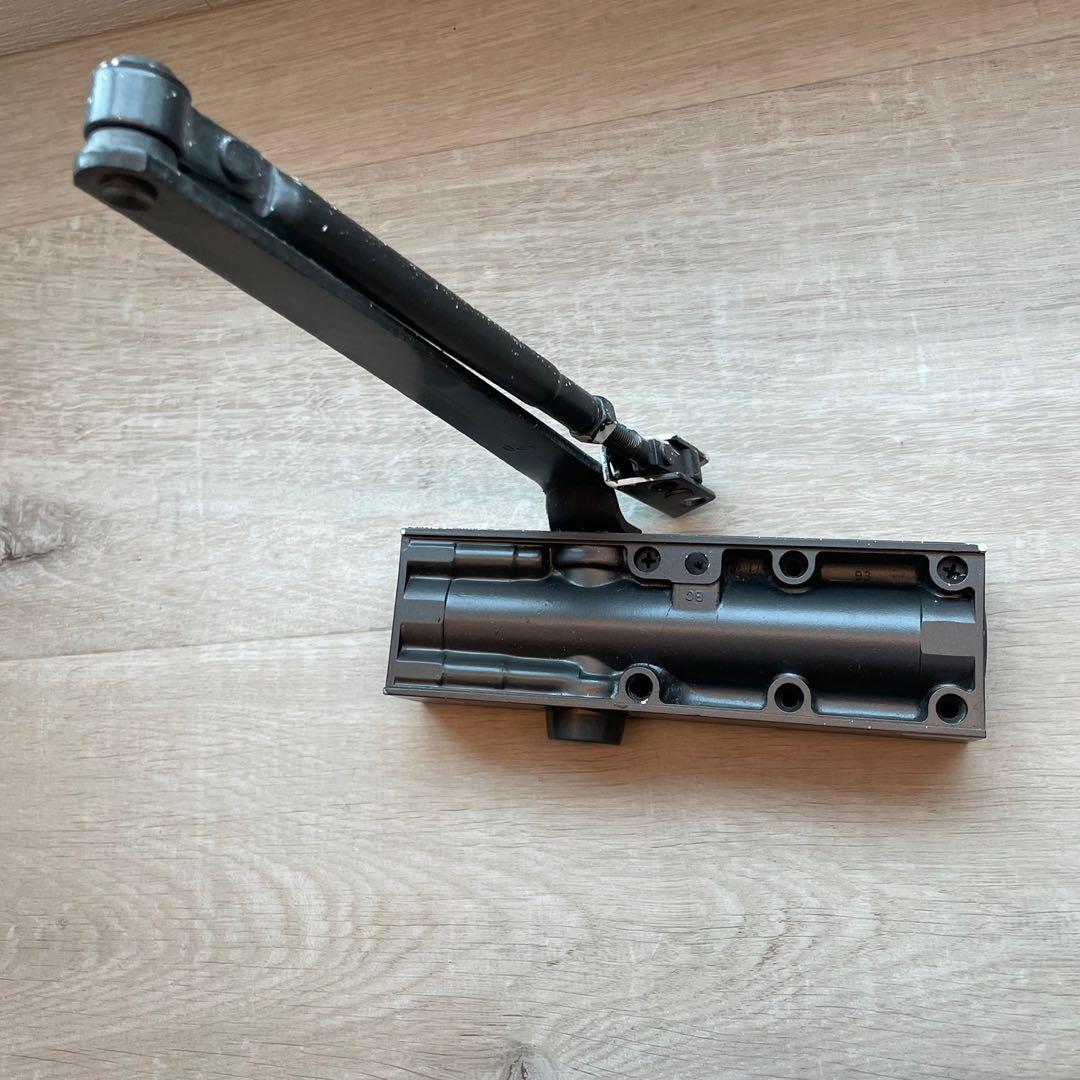 Tiki door closer, Furniture & Home Living, Security & Locks, Locks