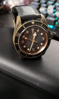 （分類：）位於 。 由 edwinvandersar 提交（商品編號 1130621129，圖片 1）。簡介： 。