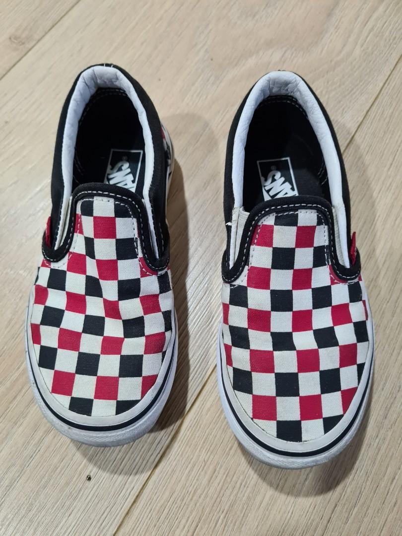 Red and black checkered slip on vans store