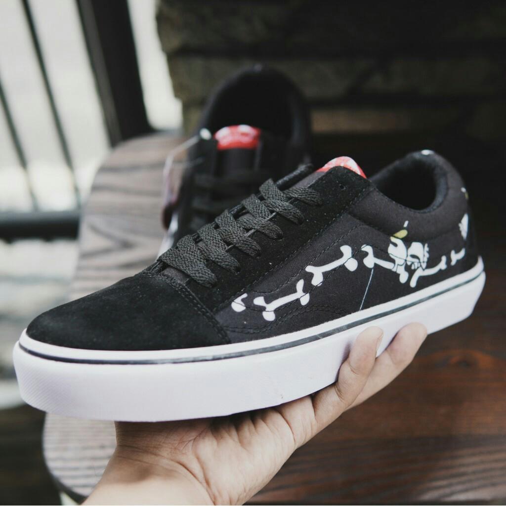 VANS MOTIF TULANG BIG SIZE 39 44