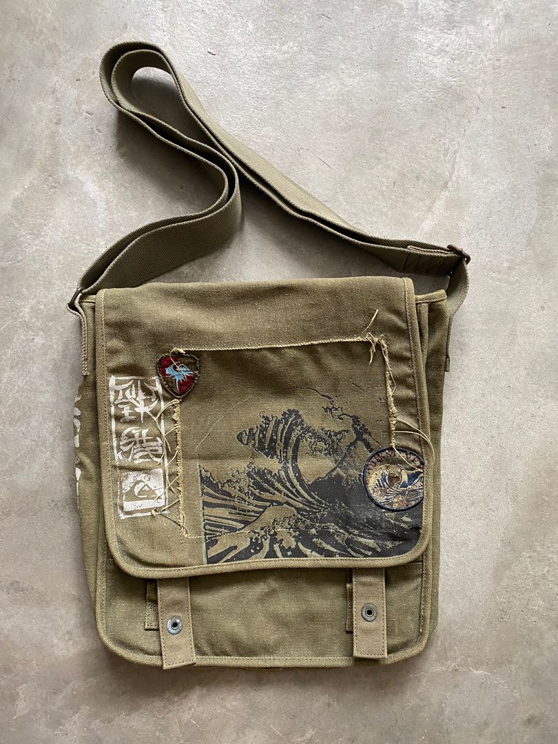 Quicksilver discount messenger bag