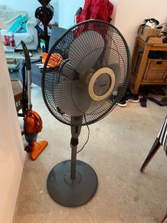 (Category: ) located in . Submitted by edward.dickens (Listing ID 1066752793, Image 1). Description: .