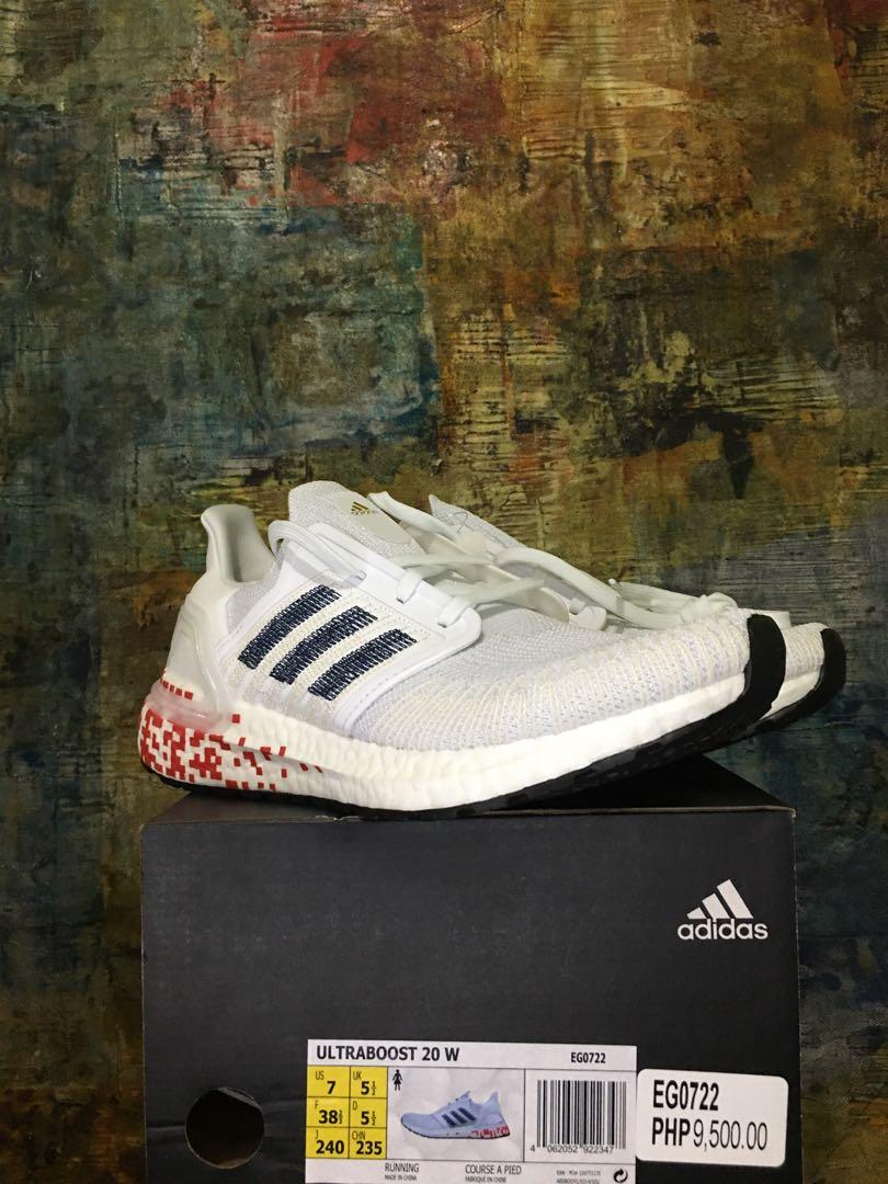womens white ultra boost size 7
