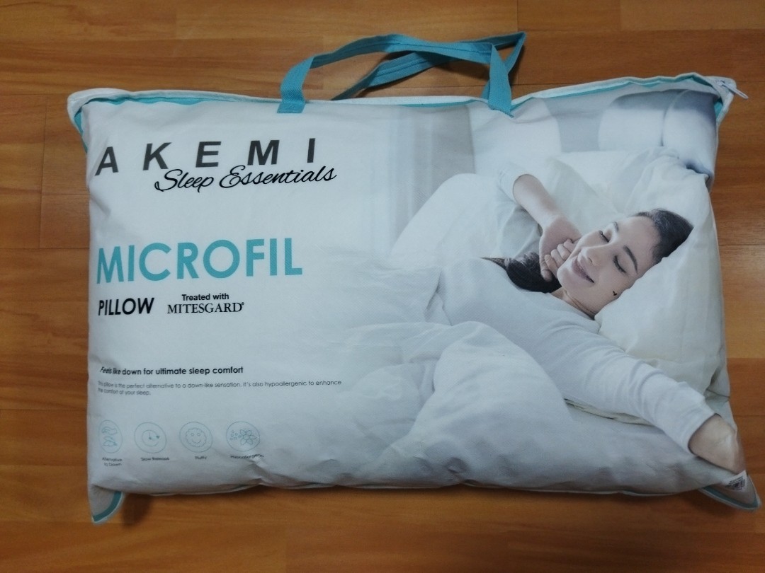 Akemi microfil pillow shop