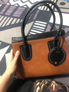 (Category: ) located in . Submitted by najwass (Listing ID 1066785672, Image 1). Description: .