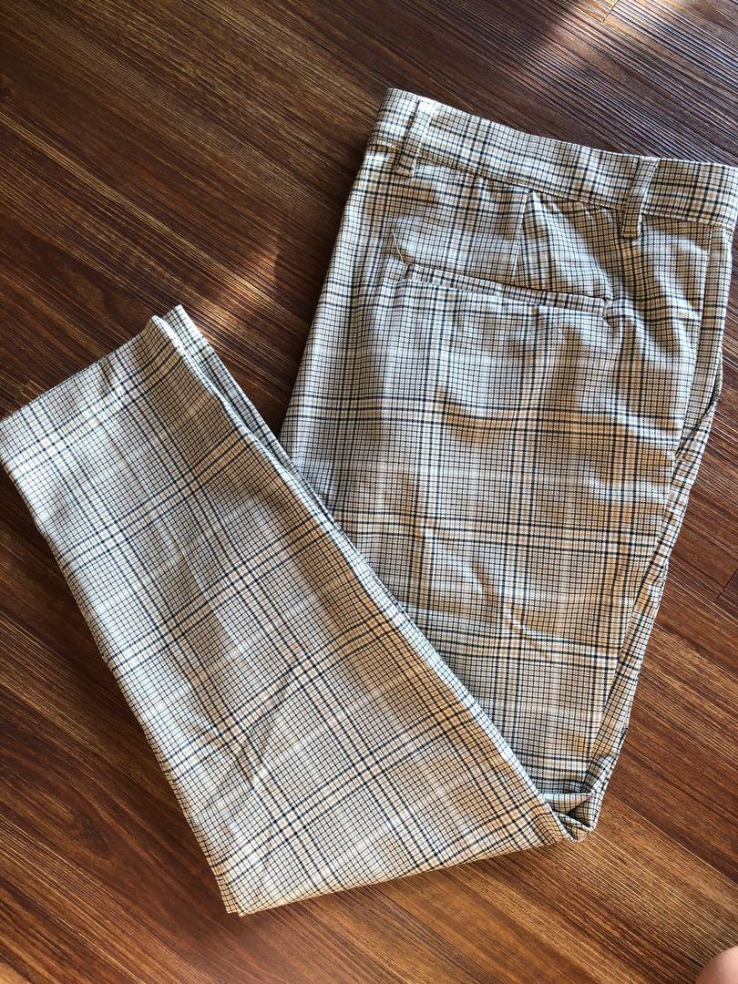 Slim cropped sales fit bershka