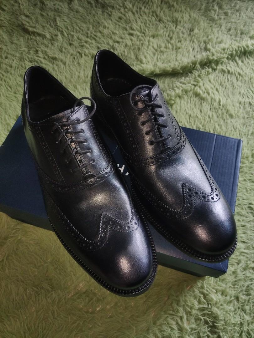 Cole haan williams top