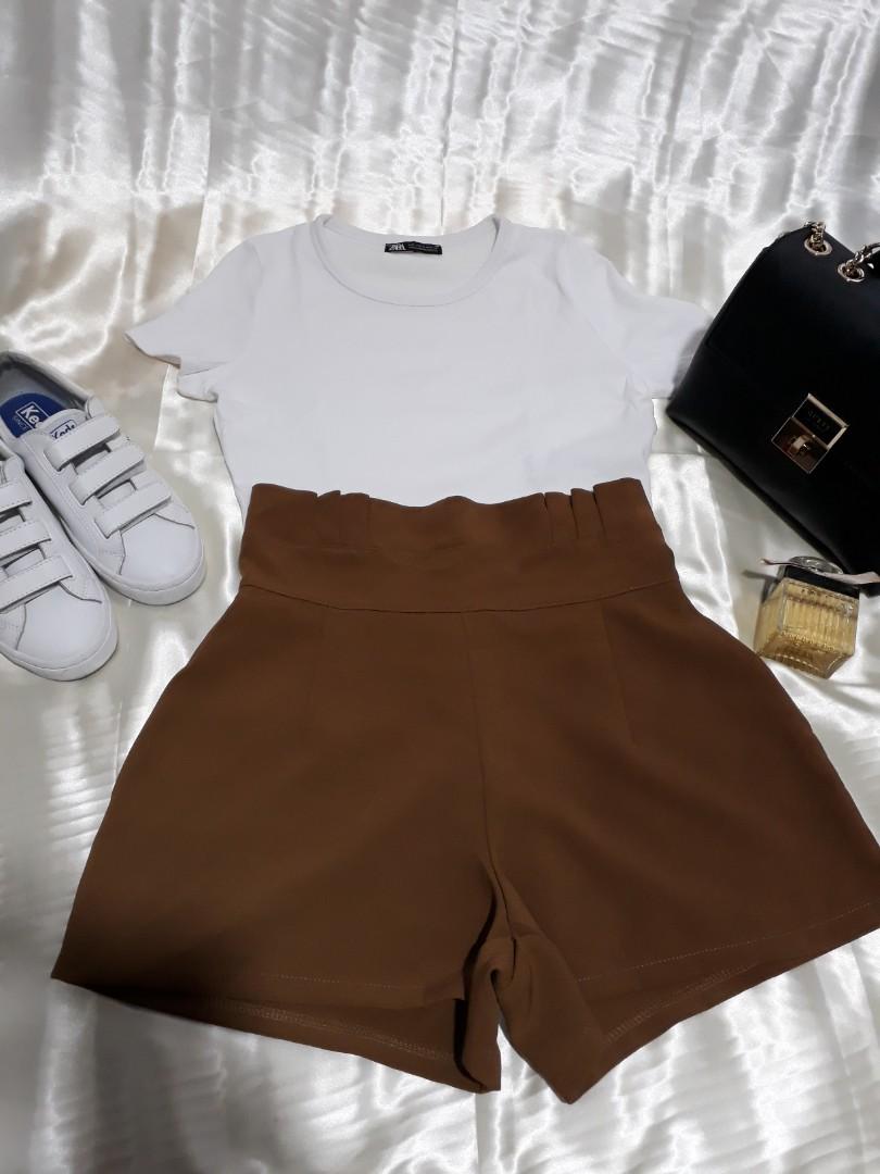 High waisted store shorts brown