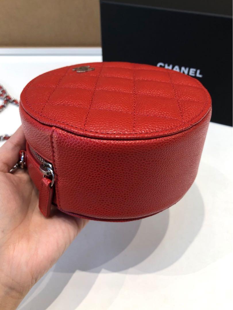 Chanel Red Quilted Lambskin Envelope Pochette Clutch Bag 189ca83 –  Bagriculture