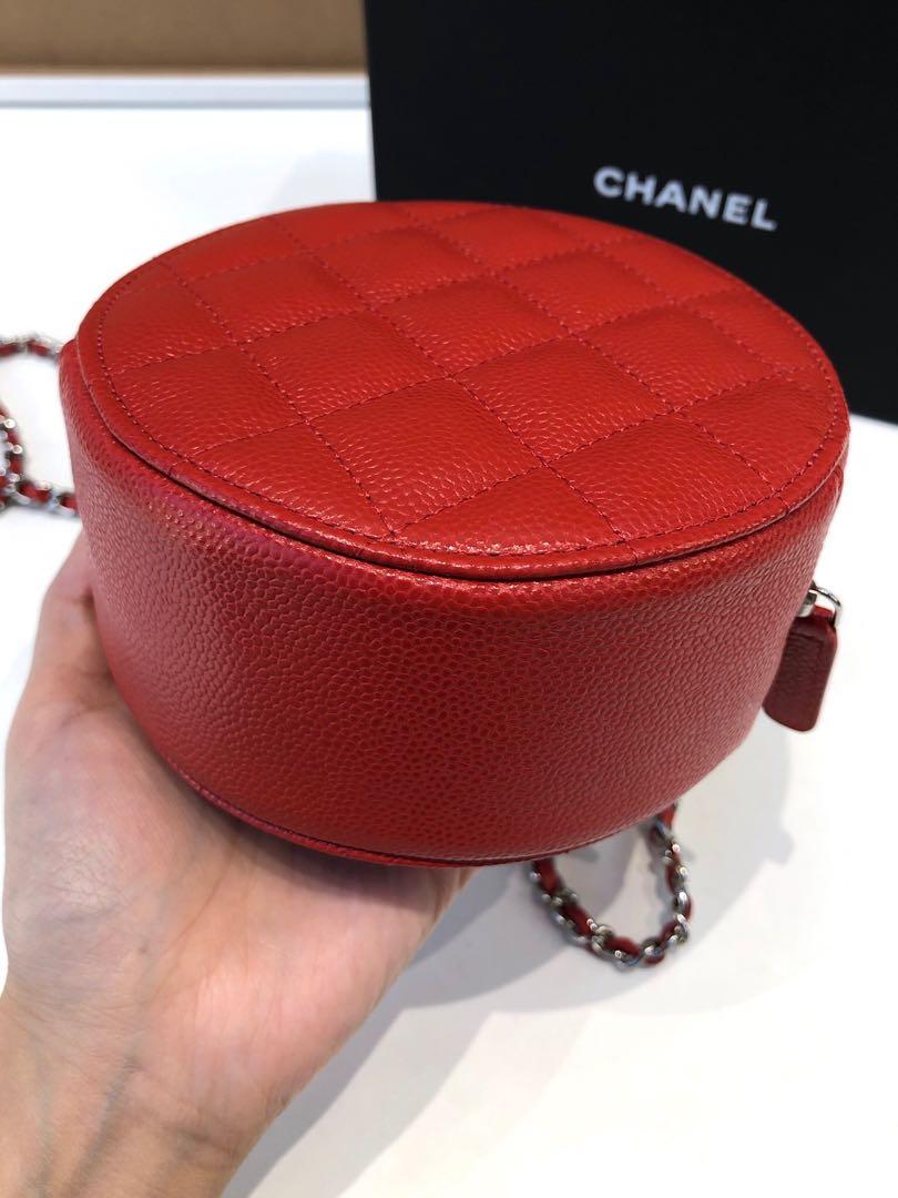 Chanel Flap Clutch Bag Red Caviar Light Gold Hardware – Madison Avenue  Couture