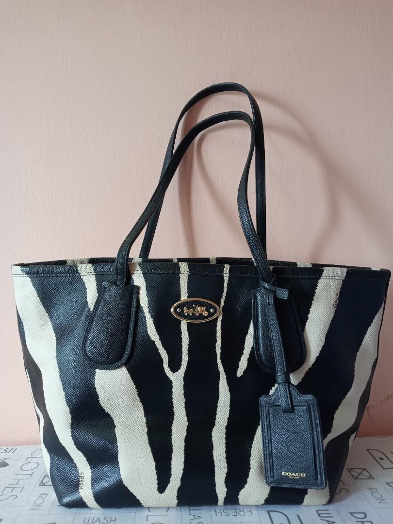 Coach taxi tote hot sale