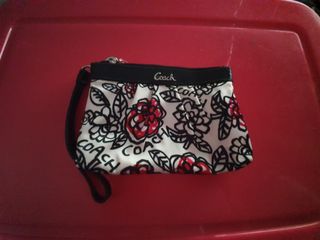(Category: ) located in . Submitted by bargain888 (Listing ID 1066773848, Image 1). Description: .