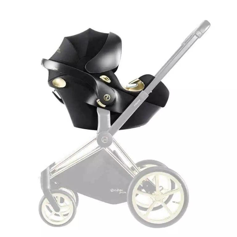 Pram with wings on side hotsell
