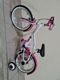 (Category: ) located in . Submitted by vvvvn121 (Listing ID 1066849590, Image 1). Description: .