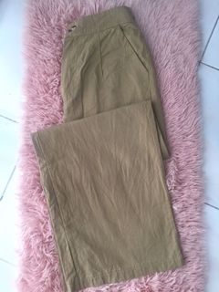 (Category: ) located in . Submitted by fifinajwa (Listing ID 1066785129, Image 1). Description: .