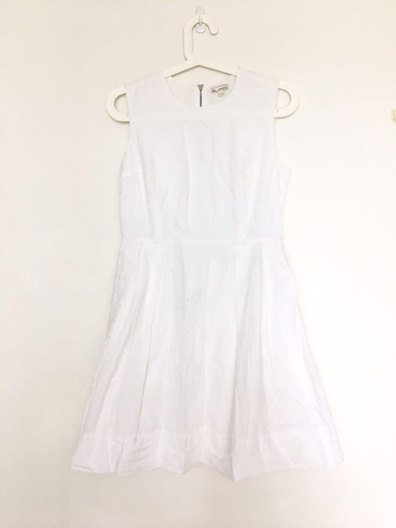 Gap white dresses Clearance