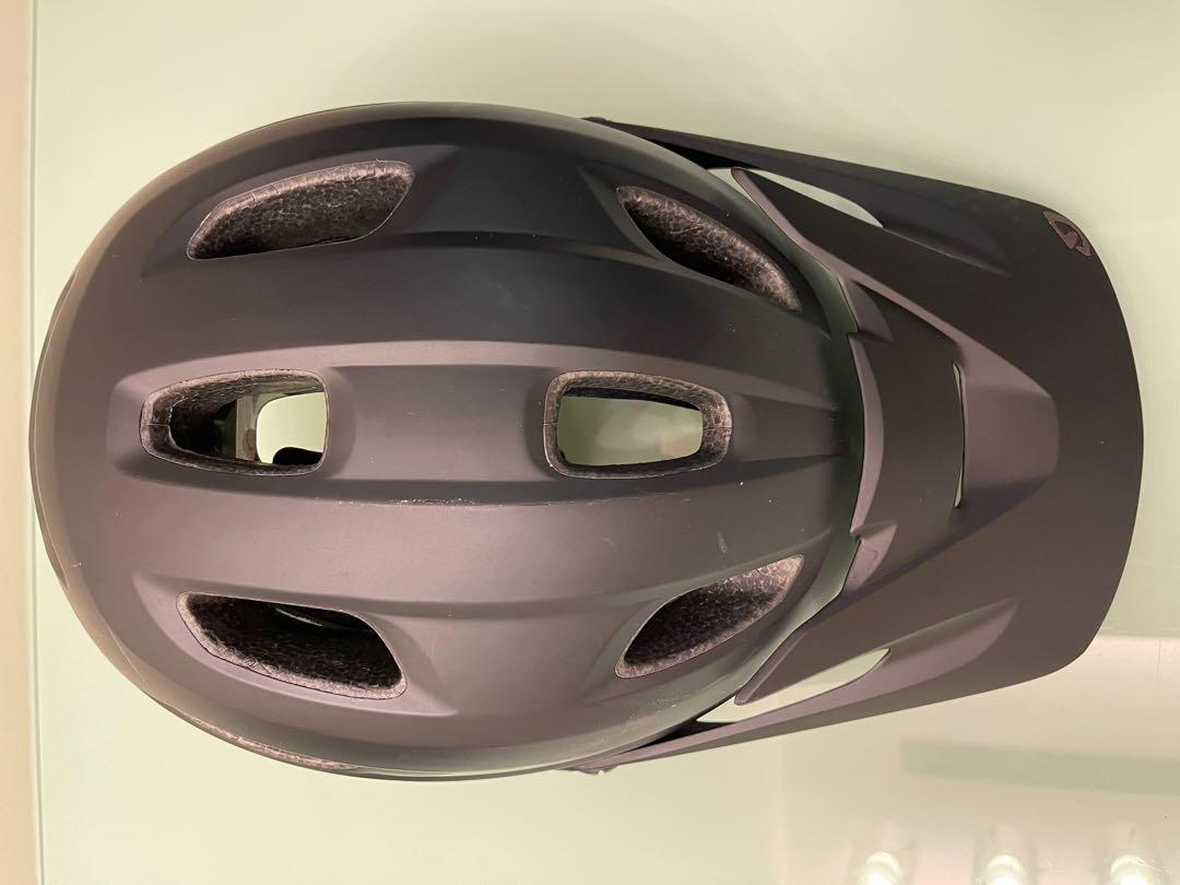Giro Chronicle MIPS XL Sports Equipment Bicycles Parts Parts Accessories on Carousell