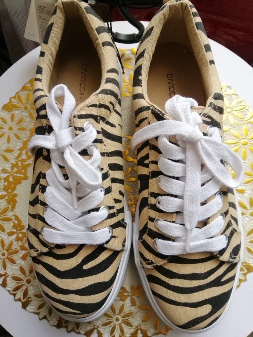 H&M Tiger Print Sneakers, Women's Fashion, Footwear, Sneakers on Carousell