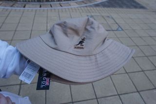 （分類：）位於 。 由 404pwnotfound 提交（商品編號 1066868108，圖片 1）。簡介： 。