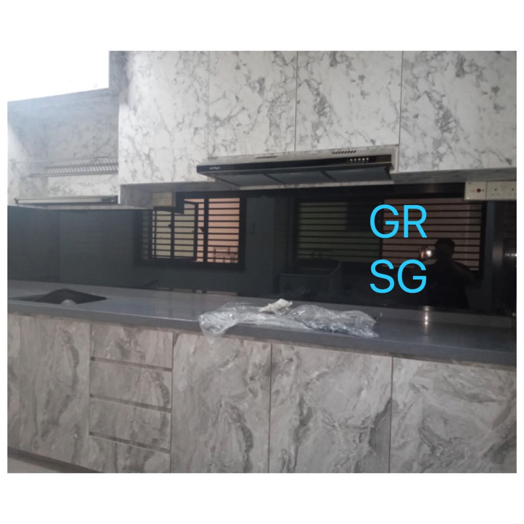 (Category: ) located in . Submitted by glassrenosingapore (Listing ID 1066804115, Image 1). Description: .
