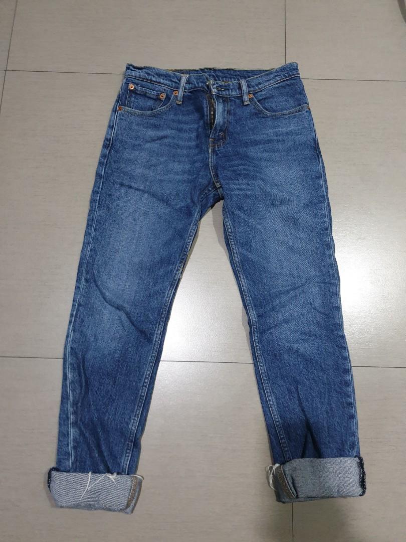 levi's slim jeans