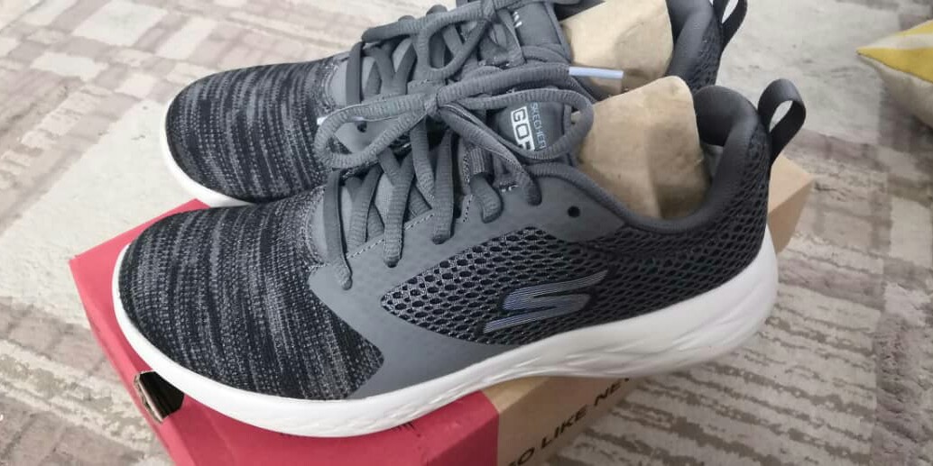 55081 skechers sales